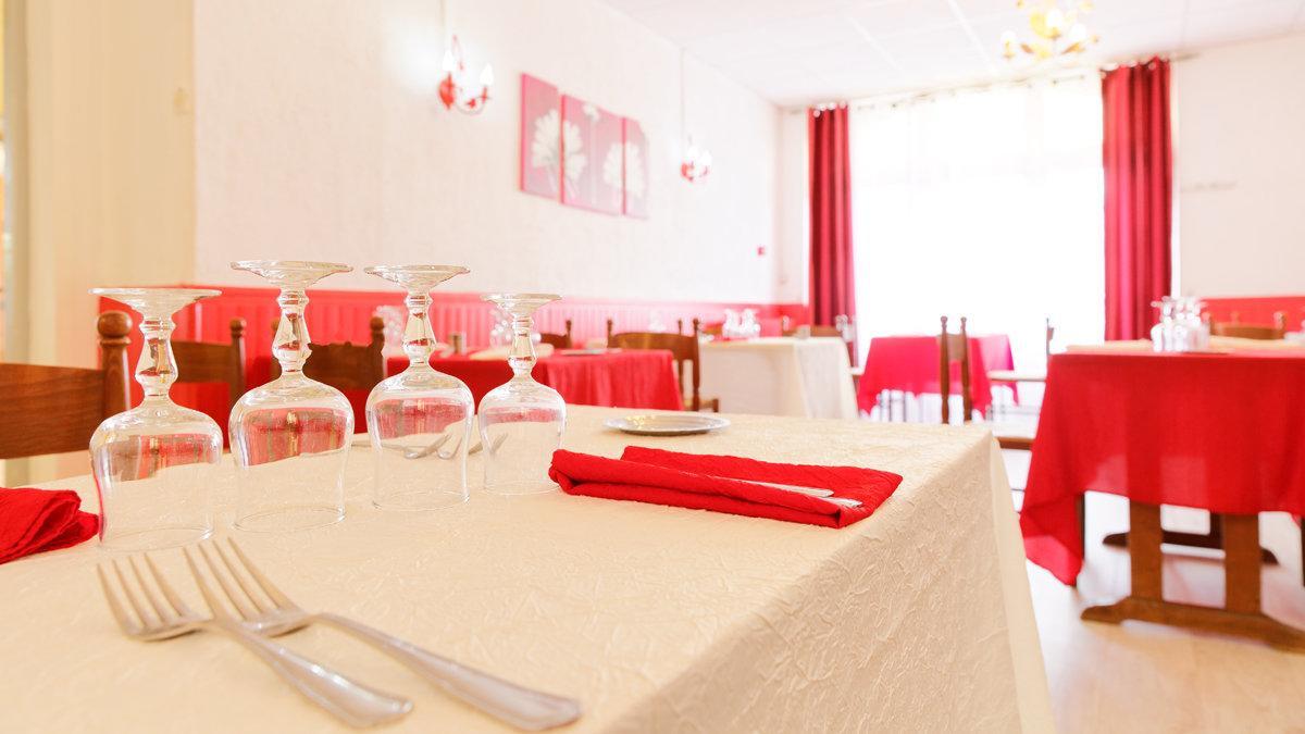 Oh! Bon Plaisir Hotel Aubiet Eksteriør billede